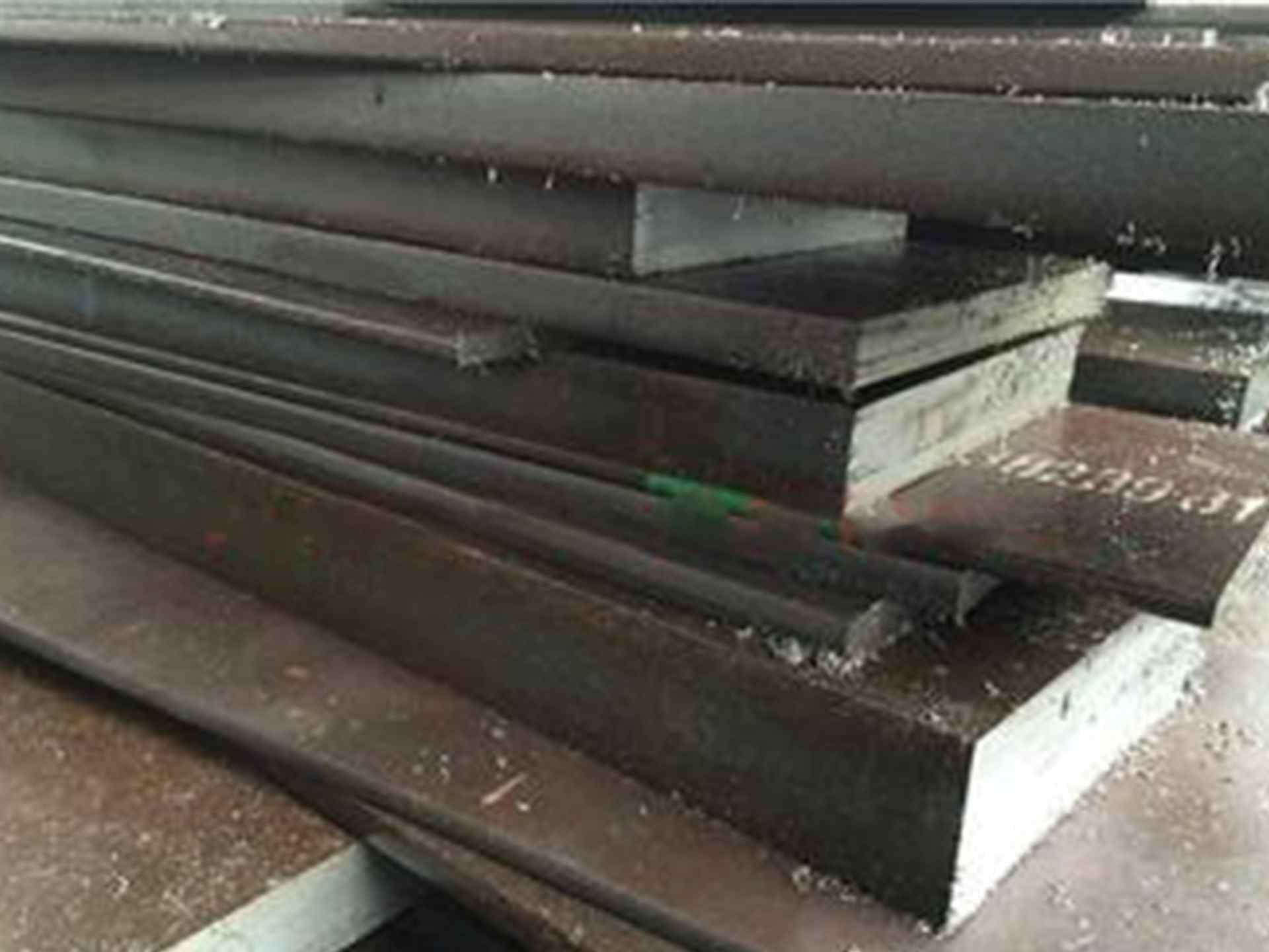 A8 Flat